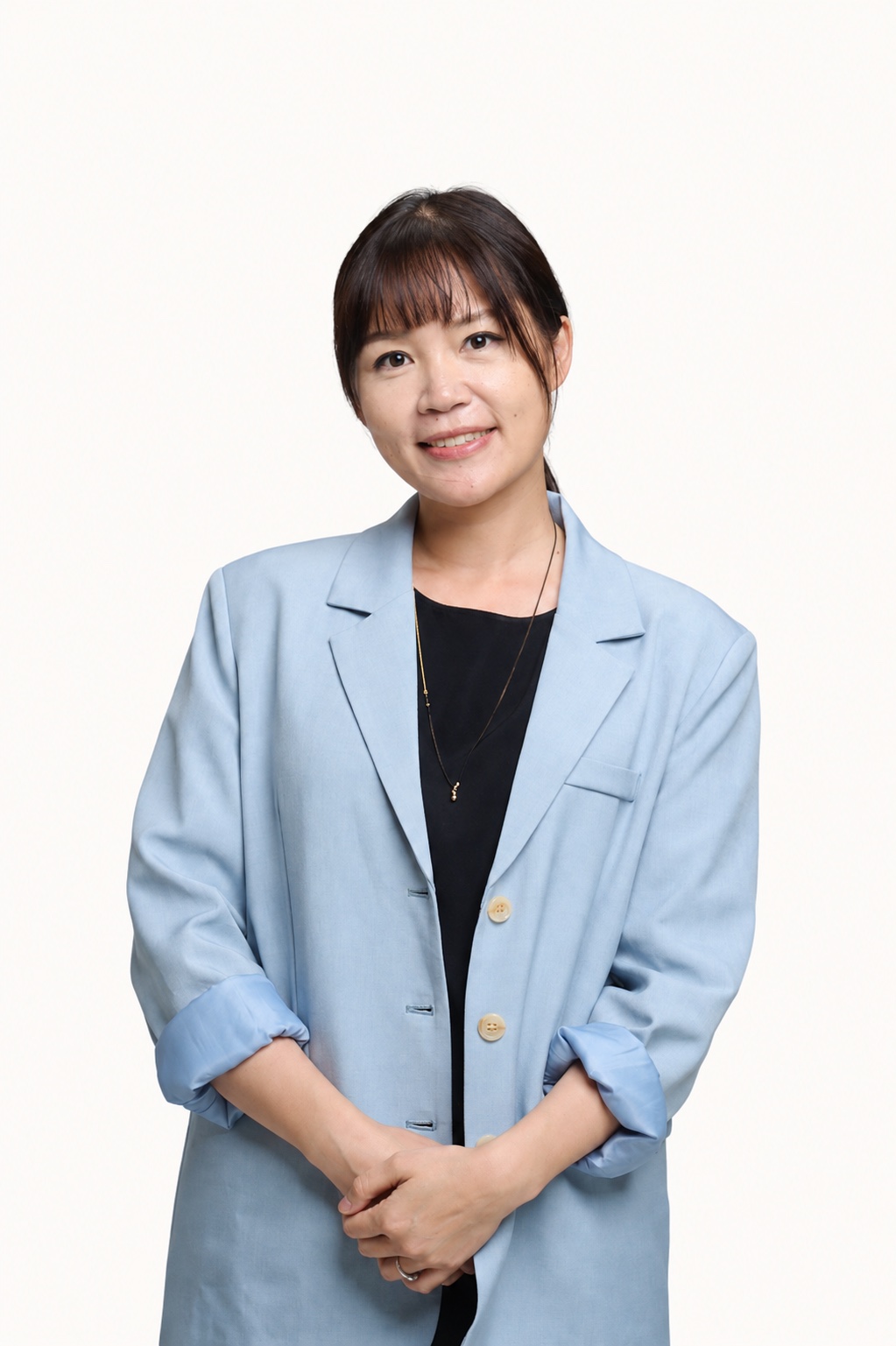 Pei-Hsuan Lu wearing a light blue jacket